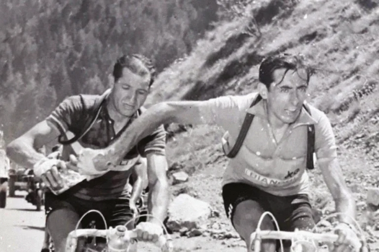 «In gara avversari corretti, nella vita amici veri». Gioia Bartali e Faustino Coppi raccontano i miti del ciclismo