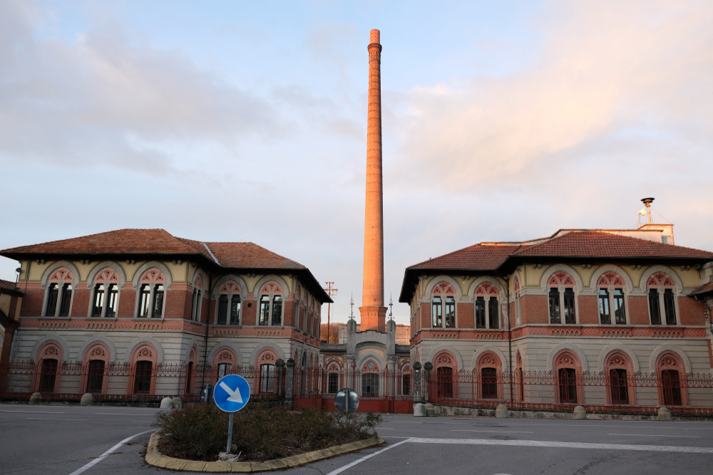 Piazza villaggio Crispi D'adda Bergamo