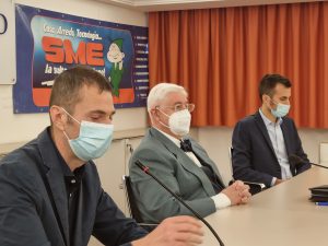 Presidente 50&PIù Pordenone Enzo Bordelot ed altre autorità intervenute alle premiazione