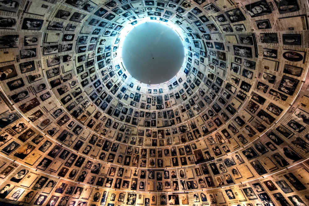 The Hall of Names in the Yad Vashem Holocaust Memorial Site a Gerusalemme