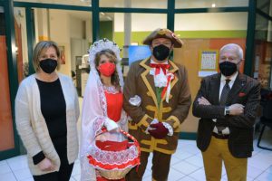 Le maschere tradizionali di Vercelli la bela Majin e il Bicciolano in visita alla sede provinciale 50&Più