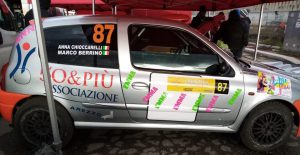 La Clio con i colori della 50&Più Arezzo