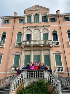 Il gruppo di 50&Più Vicenza alla prima camminata autunnale