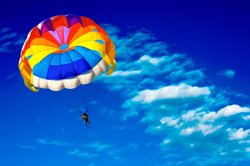 Un paio di settimane fa aveva coronato il suo sogno di lanciarsi con il paracadute da 4mila metri di altezza. Un'impresa che l'aveva fatta entrare nel Guinness dei Primati.