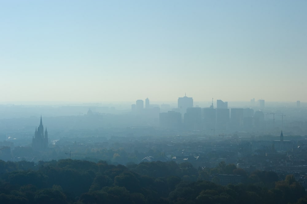 L'inquinamento atmosferico è in molti Paesi causa di numerose malattie e persino di milioni di morti premature.