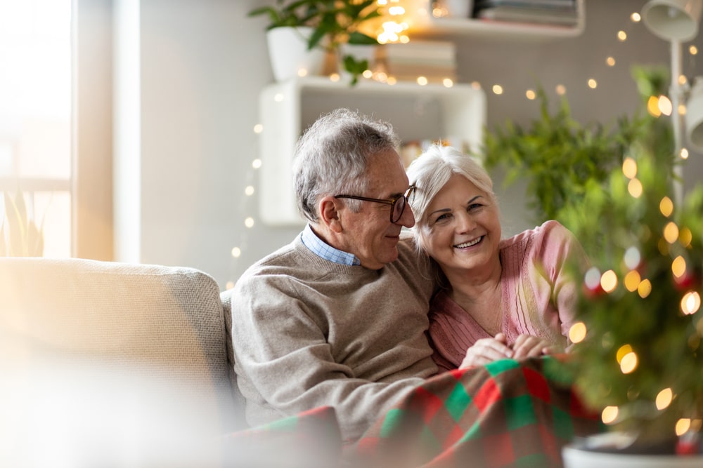 La Federazione Alzheimer Italia ha messo a punto 10 consigli, perché il Natale non porti confusione e disagio nella quotidianità di chi soffre di demenza.