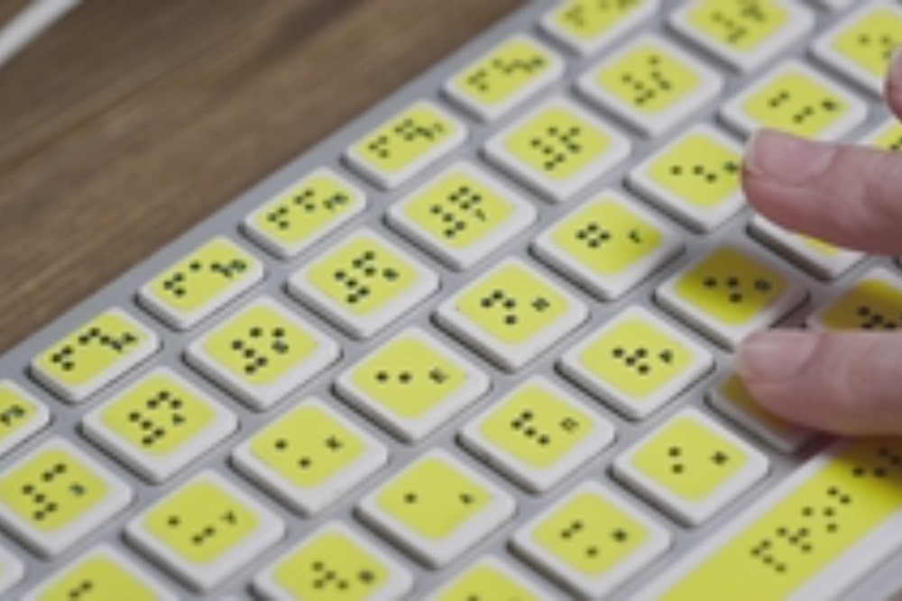 Tastiera braille