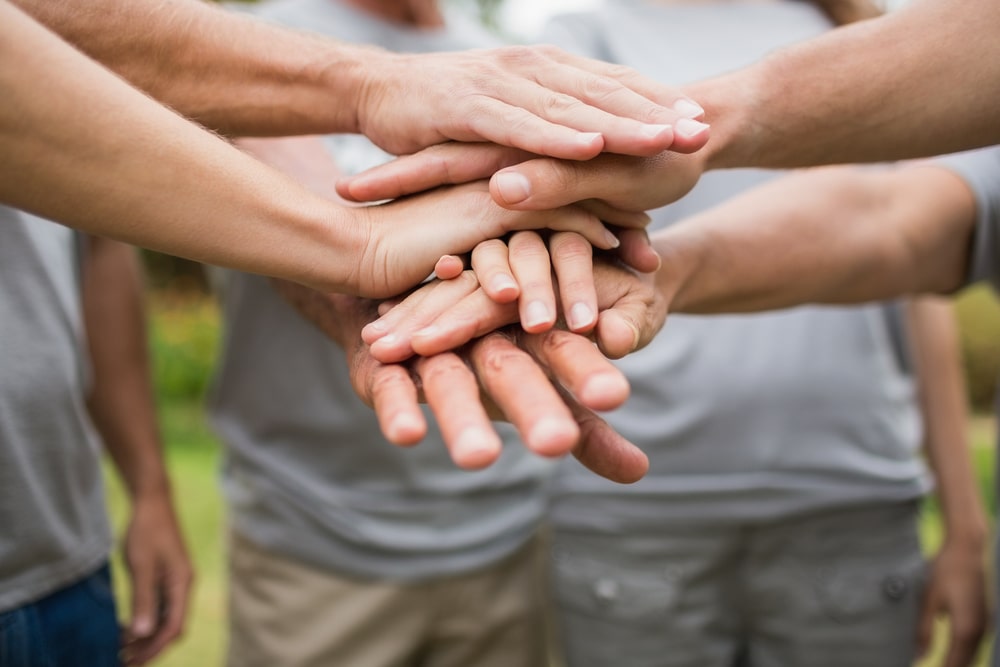 Secondo una ricerca inglese c'è un nesso tra volontariato e riduzione della percezione del dolore fisico. In Italia ne soffrono il 35% dei 65-74enni e fino al 50% degli over 85.