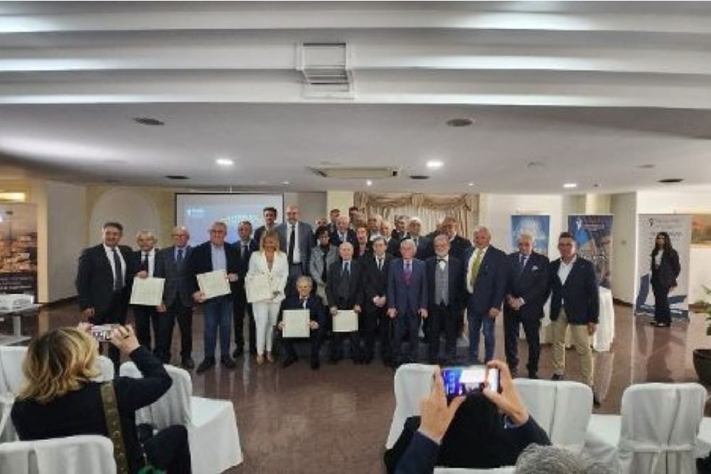Agrigento. Premiati 35 Maestri del Commercio