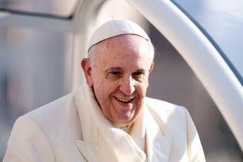 Papa Francesco morto