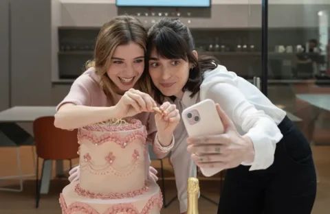 ‘Il profilo dell’altra’, Pilar Fogliati e Ginevra Francesconi portano al cinema due generazioni a confronto