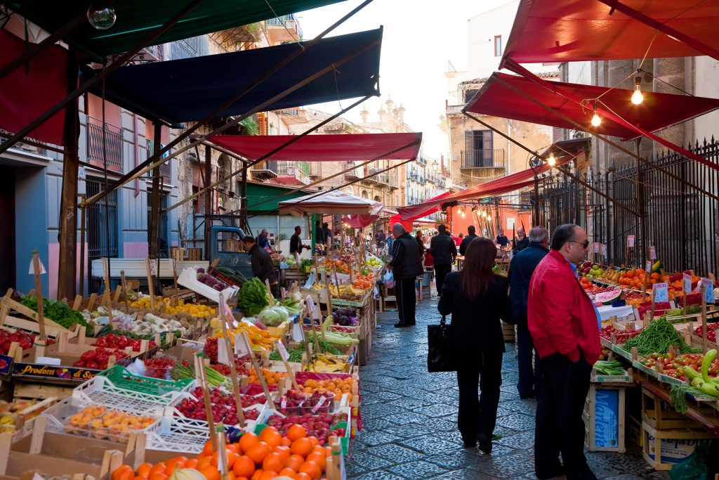 Mangiare sano in Italia costa di più in estate