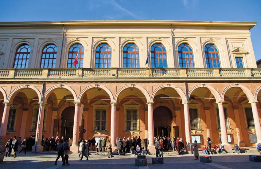 L’Italia che studia, le facoltà più amate dagli over 50