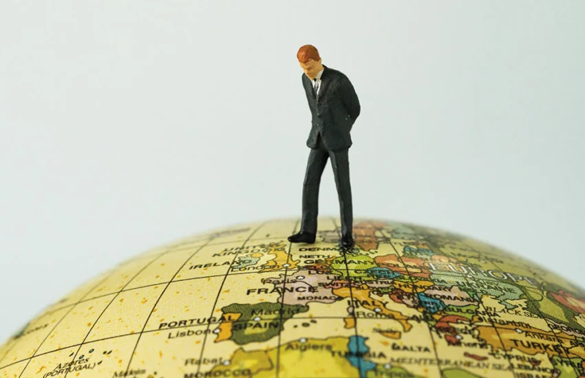 Un mondo in bilico: le sfide dell’economia globale nel XXI secolo