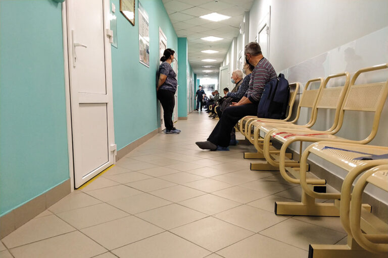 Turismo sanitario, storie di chi attraversa l’Italia per curarsi