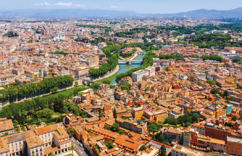 A Roma, l’abitare condiviso passa dai beni confiscati. Il Comune: «Puntiamo all’autonomia e allo scambio intergenerazionale»