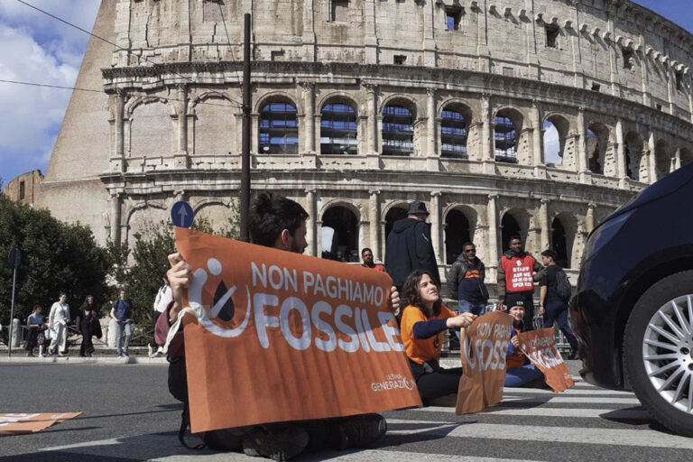 Ultima Generazione: “Siamo polarizzanti ma ci fa paura il futuro del Pianeta”