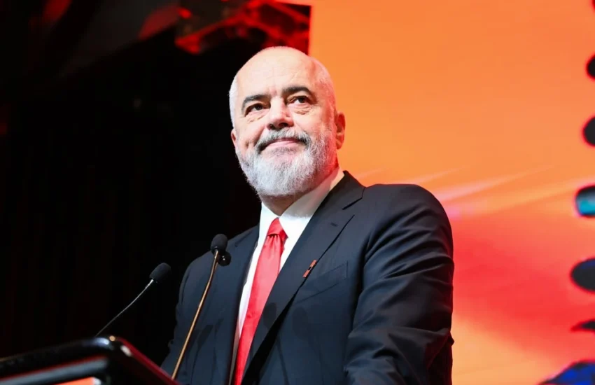 Albania, quarto mandato per Edi Rama, vincono i socialisti secondo gli exit poll