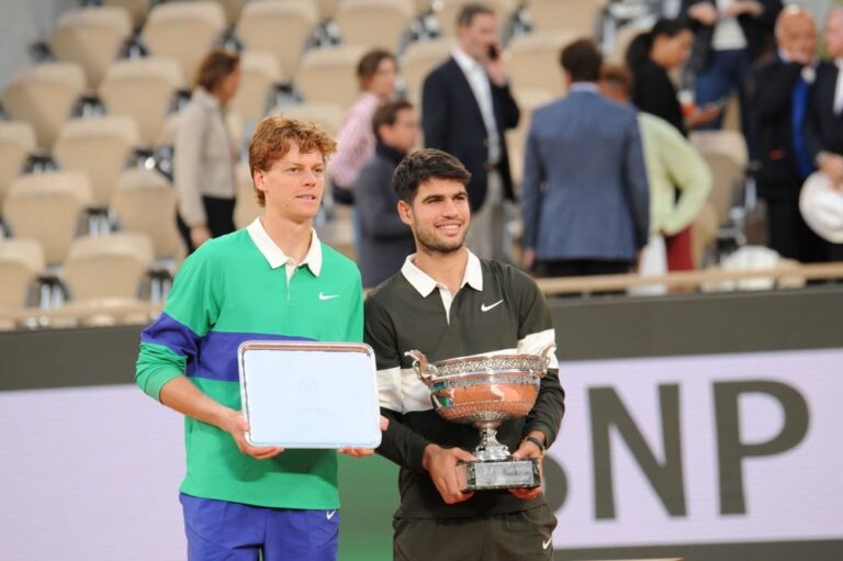 Alcaraz trionfa agli US Open: Sinner perde il titolo e numero 1 ATP