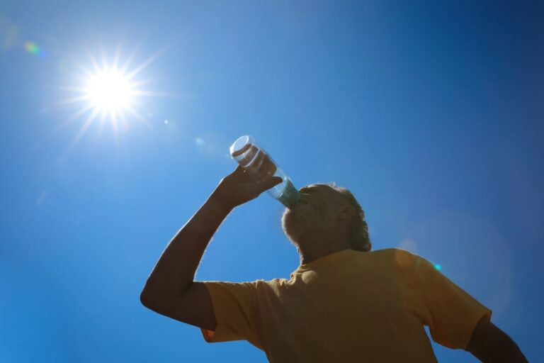 Alcuni accorgimenti contro il caldo per proteggere i più fragili