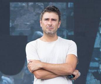 Alessandro Di Battista, seconda notte al Policlinico Gemelli: non sono previsti bollettini