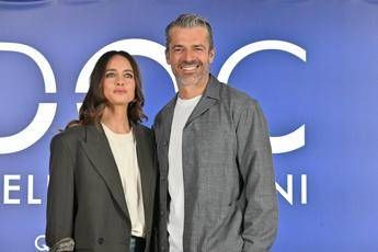 Ascolti tv, ‘Doc – Nelle tue mani 4’ debutta e vince la prima serata. Rai1 domina anche con ‘Affari Tuoi’