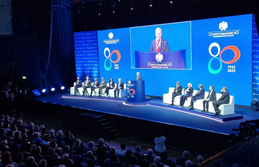 Assemblea Confcommercio 2025, Sangalli: «Noi, costruttori di comunità»