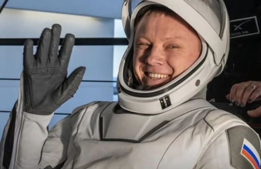Tornano sulla Terra i due astronauti bloccati nello Spazio ma… sono invecchiati