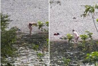 Bagno senza veli nel Brenta, due uomini entrano in acqua nonostante il divieto