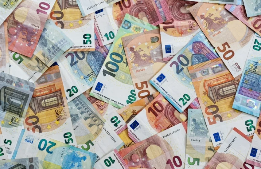 Beethoven, Curie, Cervantes e Leonardo sulle banconote in euro