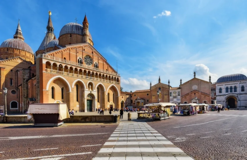 Belluno. Gita alla scoperta delle bellezze di Padova, Urbs Picta
