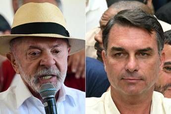 Brasile, Bolsonaro vince il primo turno con il 47,03%. Lula al 45,16%: ballottaggio il 25 ottobre