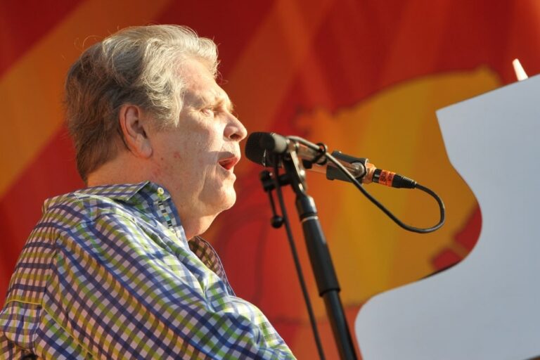 Addio a Brian Wilson, genio tormentato dei Beach Boys