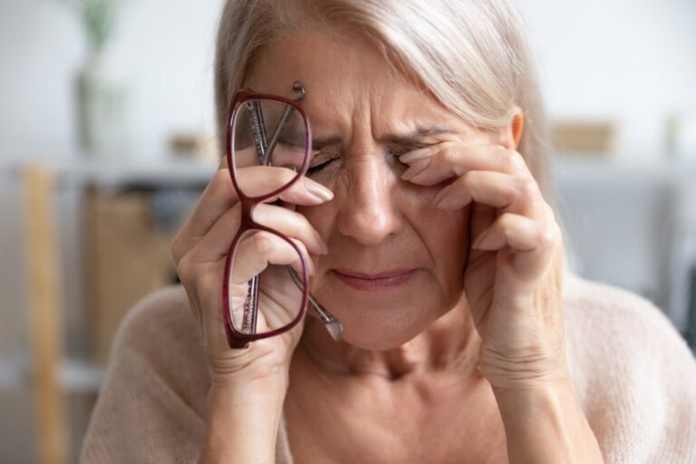 Caregiver, le donne più esposte allo stress del lavoro di cura