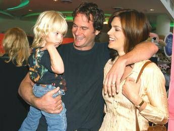 Cindy Crawford rompe il silenzio dopo la morte del figlio Presley: “Siamo devastati dal dolore”