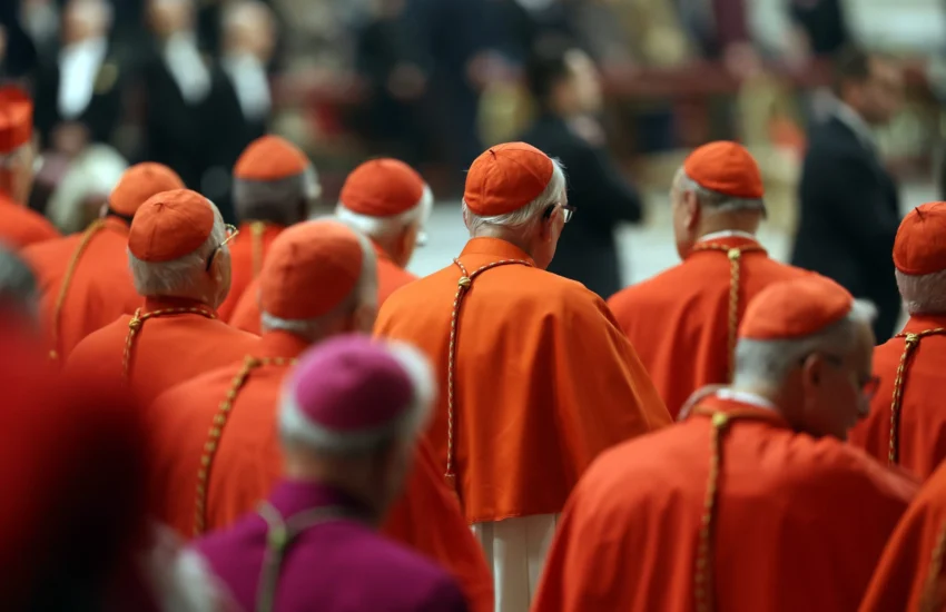 Conclave: segreti e curiosità di un rito antichissimo