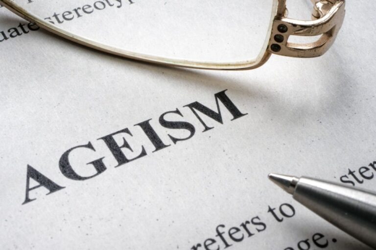 Contro l’ageismo sanitario arriva la Carta di Firenze