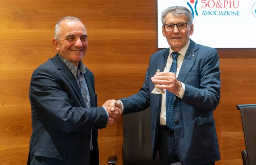 Il Coordinamento unitario pensionati del lavoro autonomo passa a 50&Più-Confcommercio. Bonini: «In Italia tasse più alte d’Europa, chiederemo un ‘Bonus Irpef’»