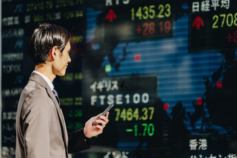 La Cina risponde ai dazi USA: tariffe all’84% sull’import americano