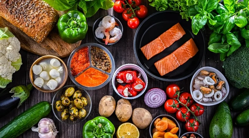 Dieta mediterranea: una difesa naturale contro l’Alzheimer