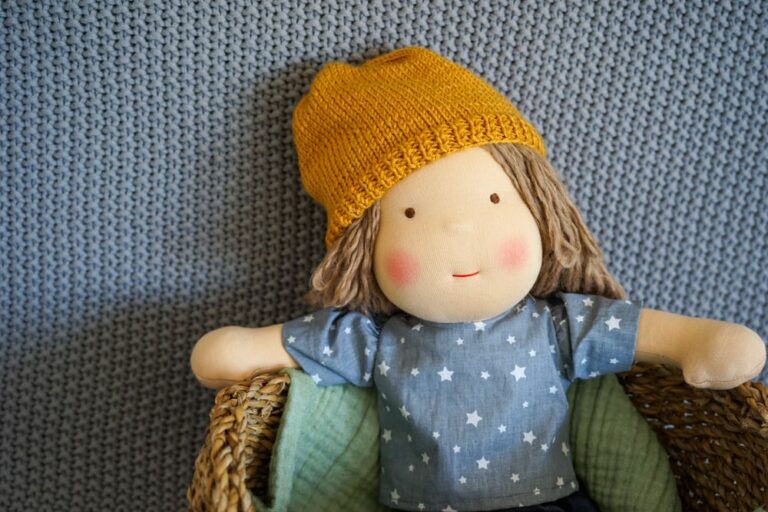 Doll therapy, le bambole che aiutano affettività e memoria