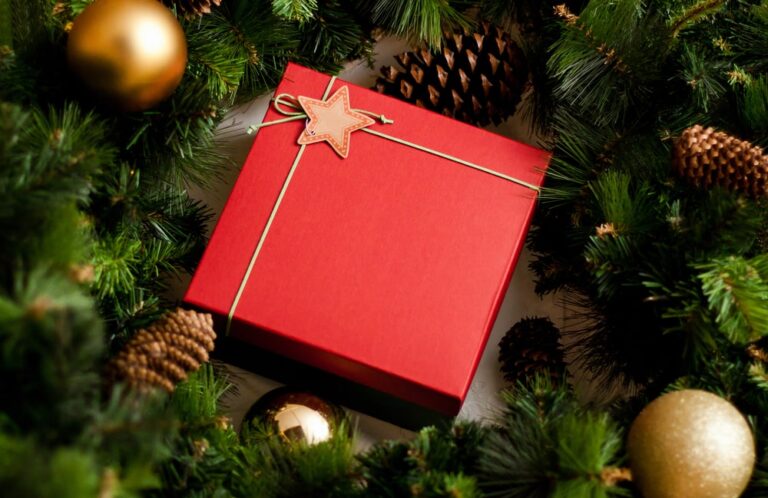 “Doni impegni” e desideri per questo Natale difficile