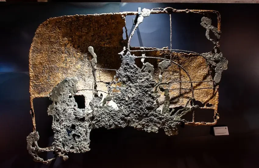 Mannucci. Fuoco e genesi