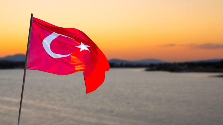 Elezioni in Turchia, l’inflazione dietro al voto che sfiducia Erdogan