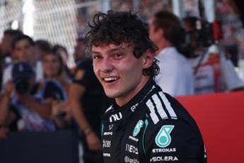 F1, il GP di Baku si sposta al sabato: il motivo dietro la scelta inedita