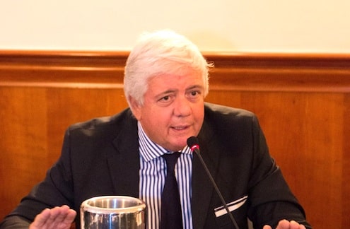 INTERVISTA | Fabio Beatrice, medico: «Ecco perché è così difficile smettere di fumare»