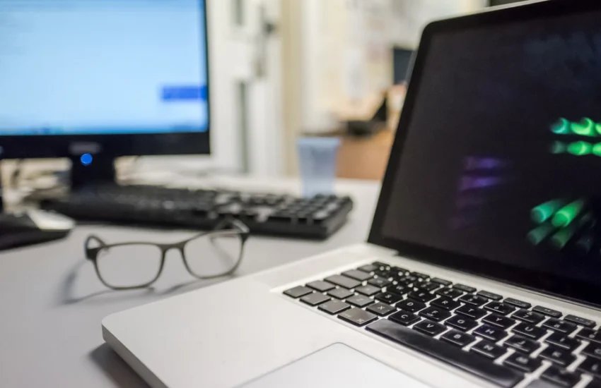 Futura+ e le donne over 50: investire sulle competenze digitali