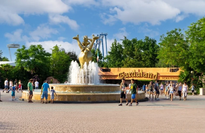 Gardaland, festeggia 50 anni il più grande parco divertimenti d’Italia