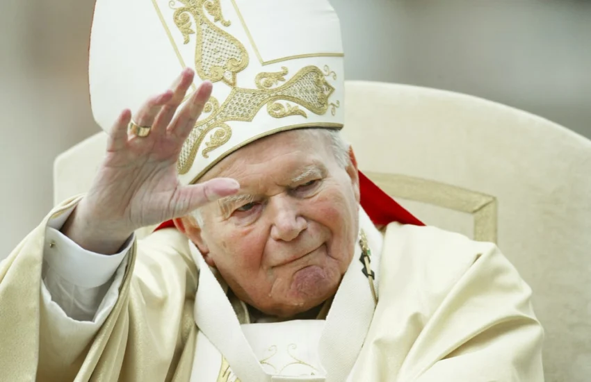 Giovanni Paolo II: il ricordo di un papa che ha segnato la storia