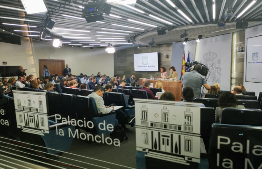 Spagna: decreto per un’alimentazione più sana in ospedali e Rsa